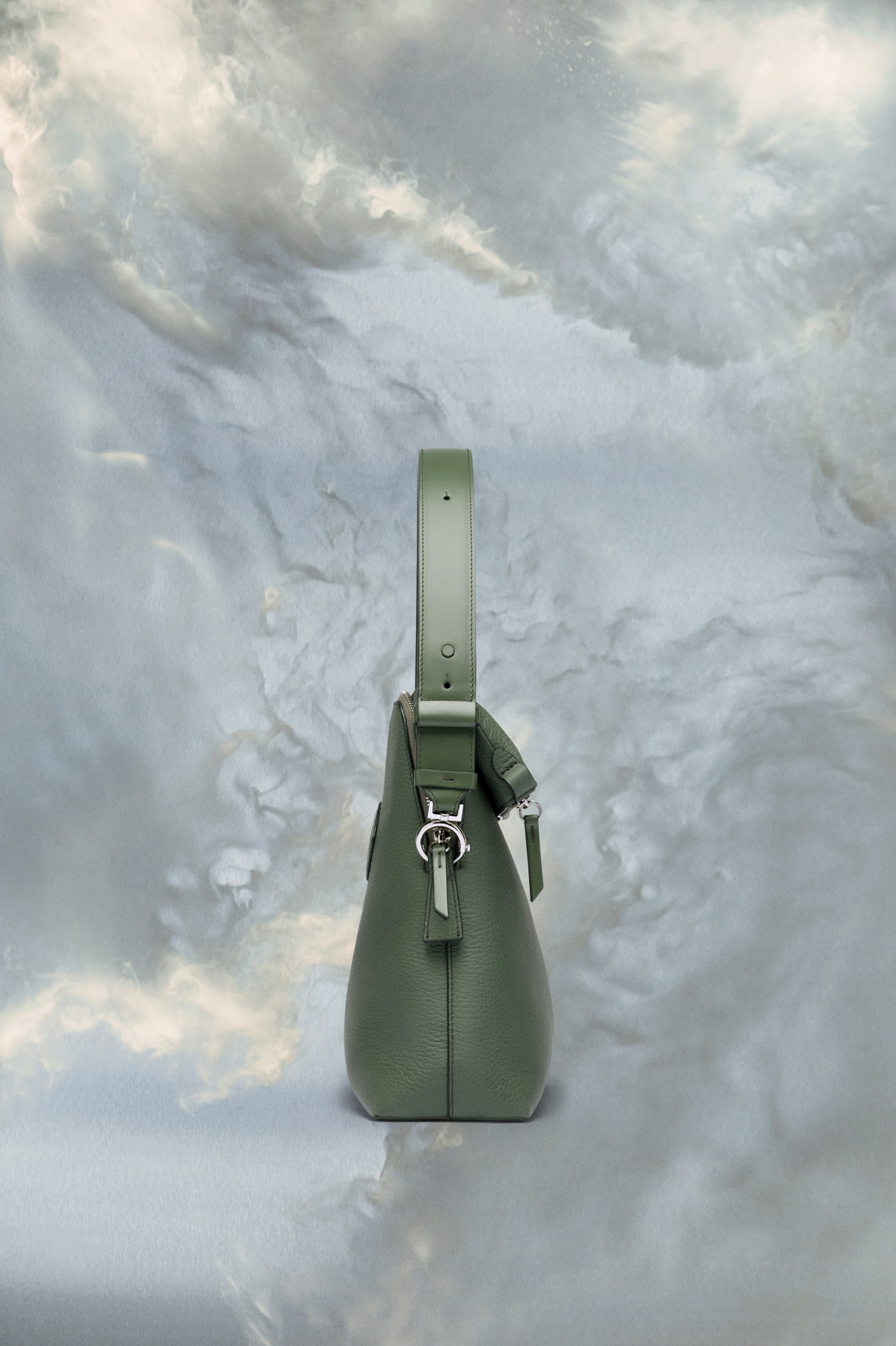 Soft 5AC on-body bag - 2