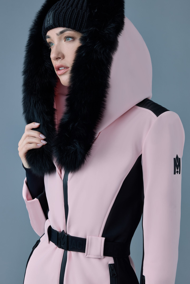 ELLE-Z Techno fleece ski suit with removable hood and fur trim 5