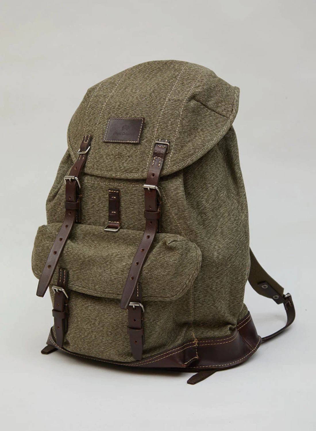 NIGEL CABOURN｜SHOULDER BAGS (MAGAZINE BAG SWISS ARMY (8 Nigel Cabourn Swiss Army Rucksack in Dark Green | REVERSIBLE