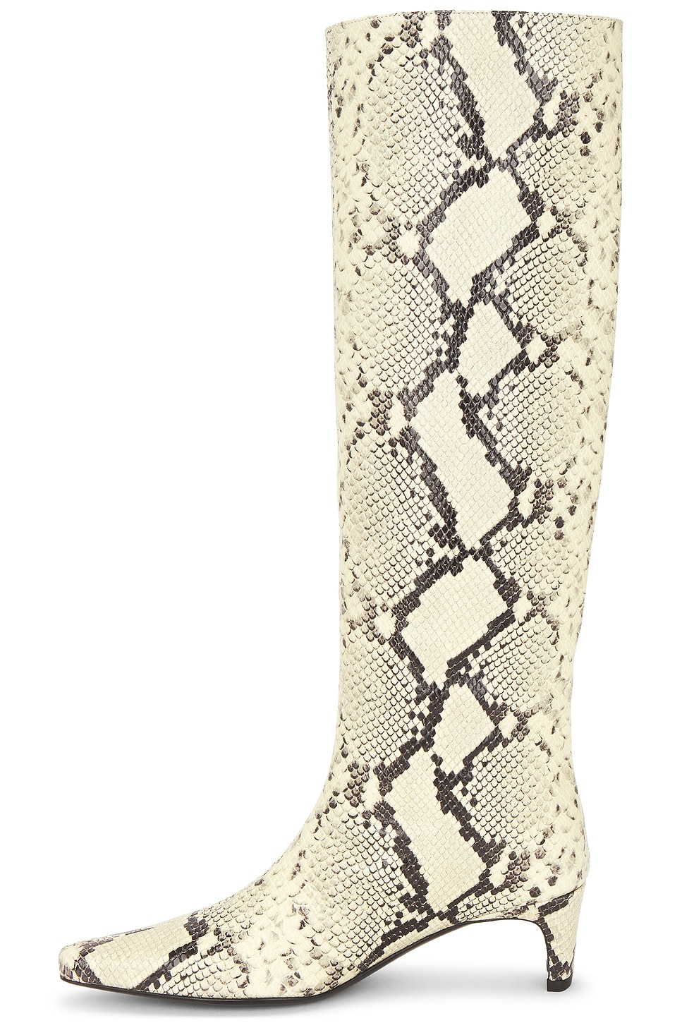 Wally Boot - 5