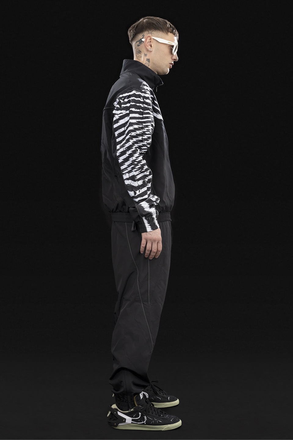 GGG-J2-011 Nike® Acronym® Track Jacket Woven Black/Black/White/Black - 4