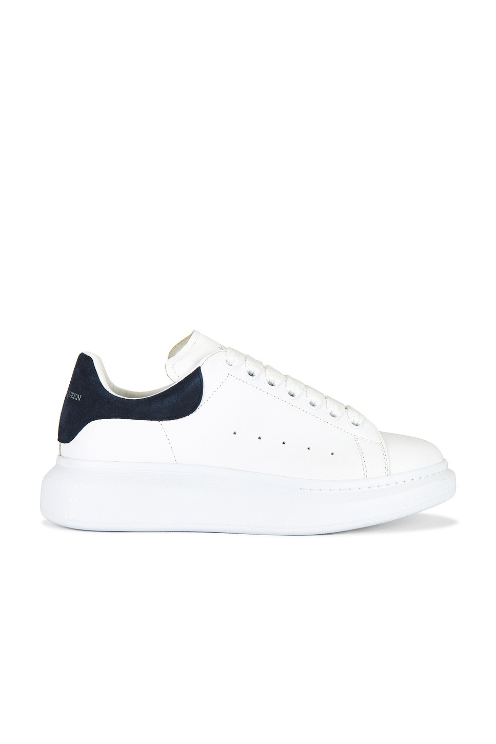 Oversized Sneaker - 1
