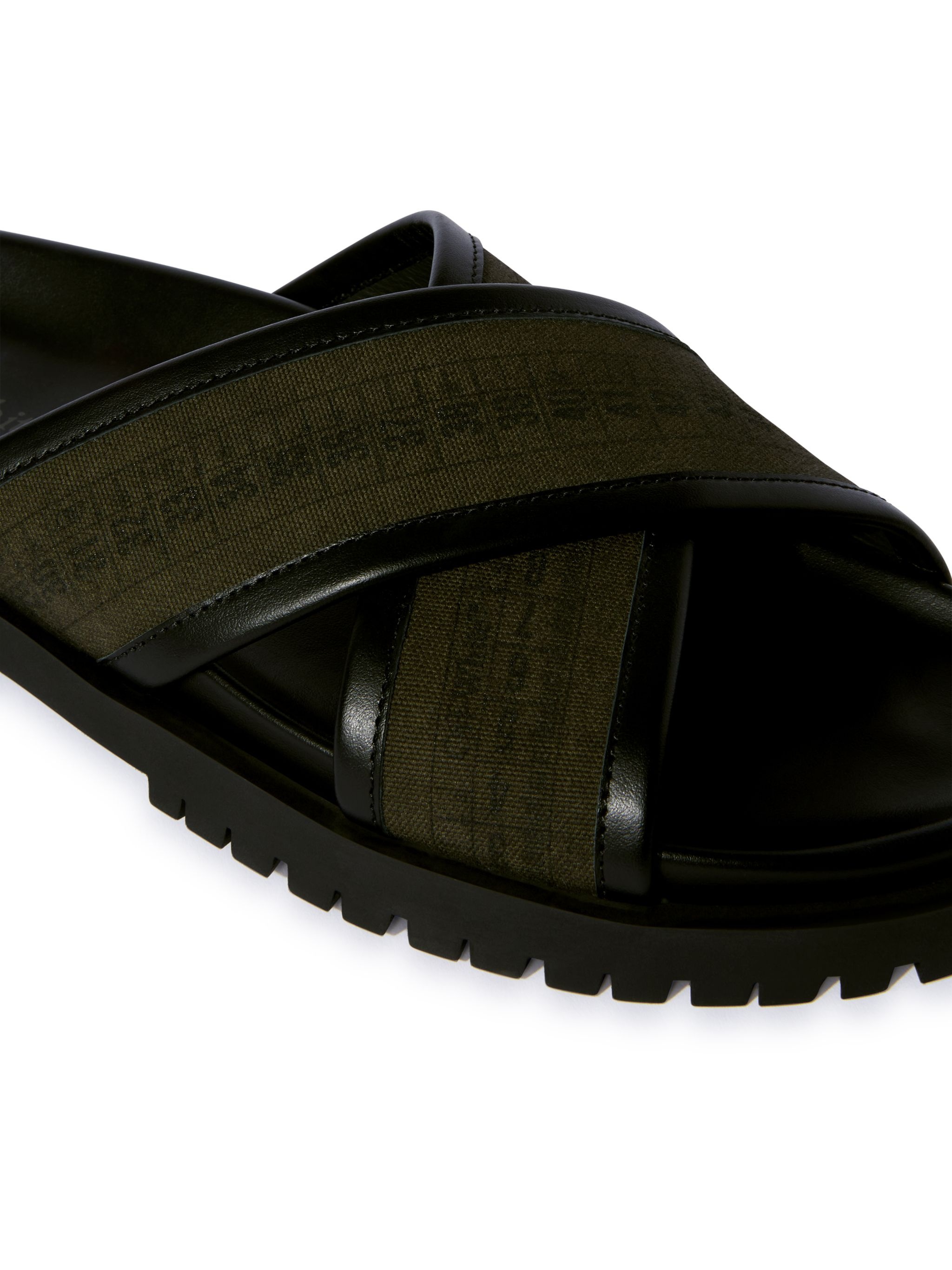 Green/black Chicago Crisscross Sandals - 5