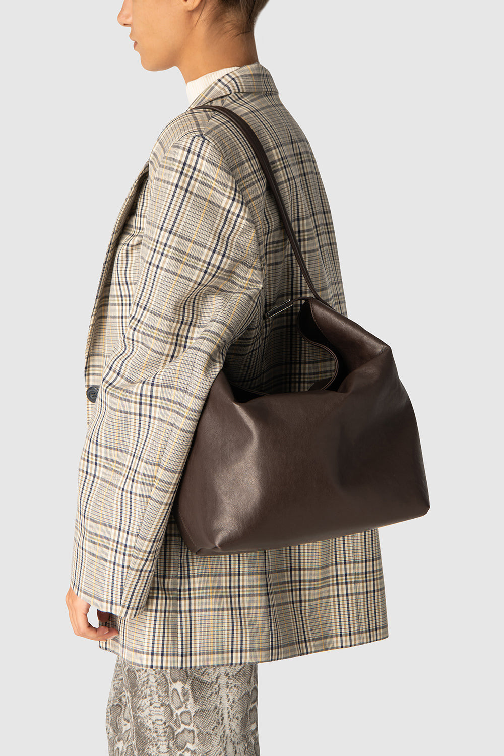 Maxi Bea Ristretto Washed Leather Hobo Bag - 5