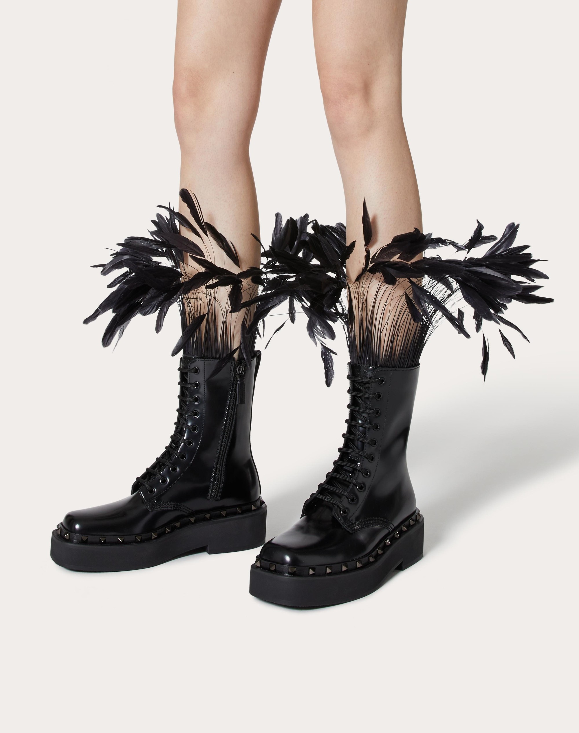 ROCKSTUD M-WAY COMBAT BOOT IN CALFSKIN WITH FEATHERS 50MM - 6