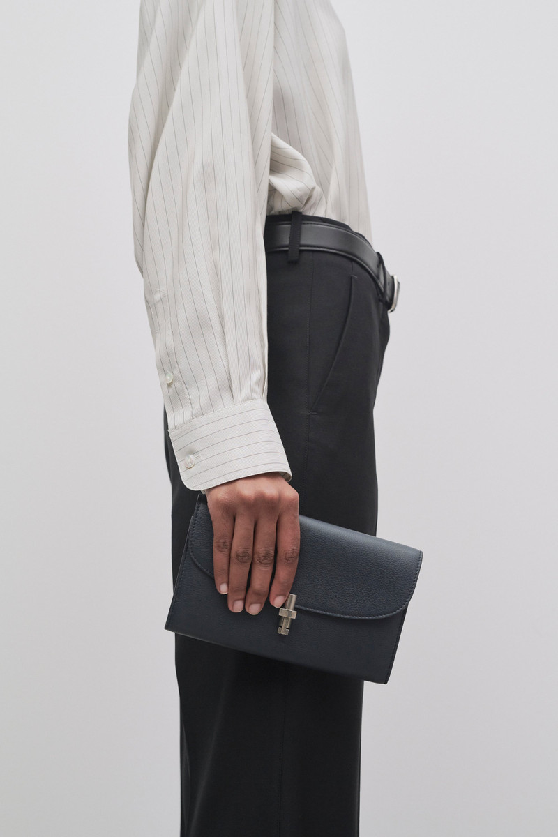 Sofia Continental Wallet in Leather 4
