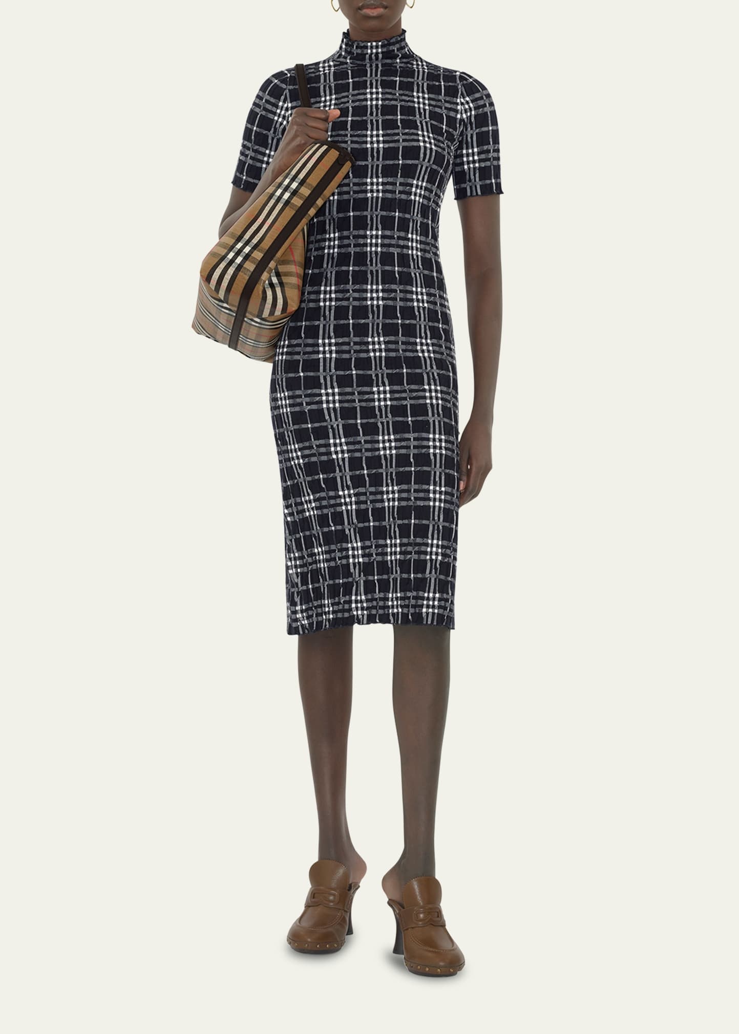 Check Short-Sleeve Crinkle Midi Dress - 2