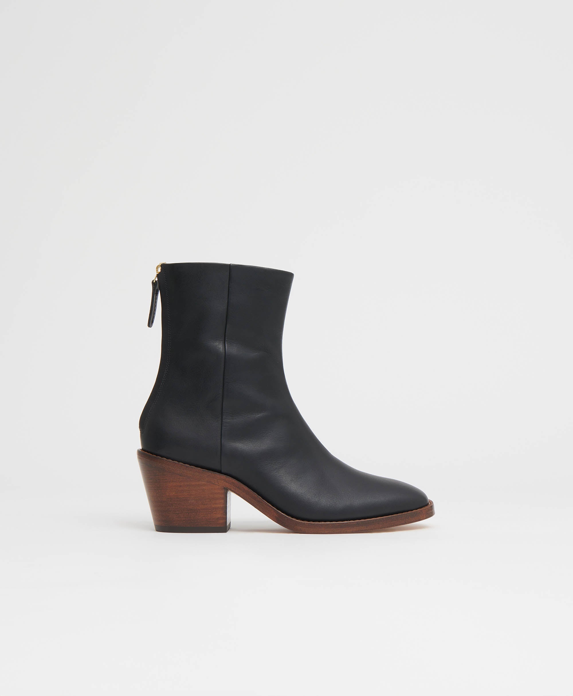 DAY BOOT - 1