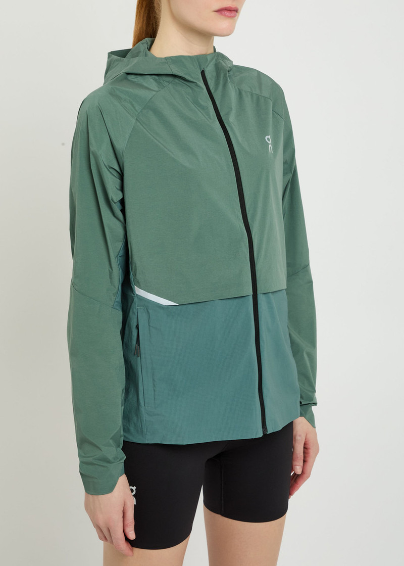 On ON Core Hooded Shell Jacket outlook