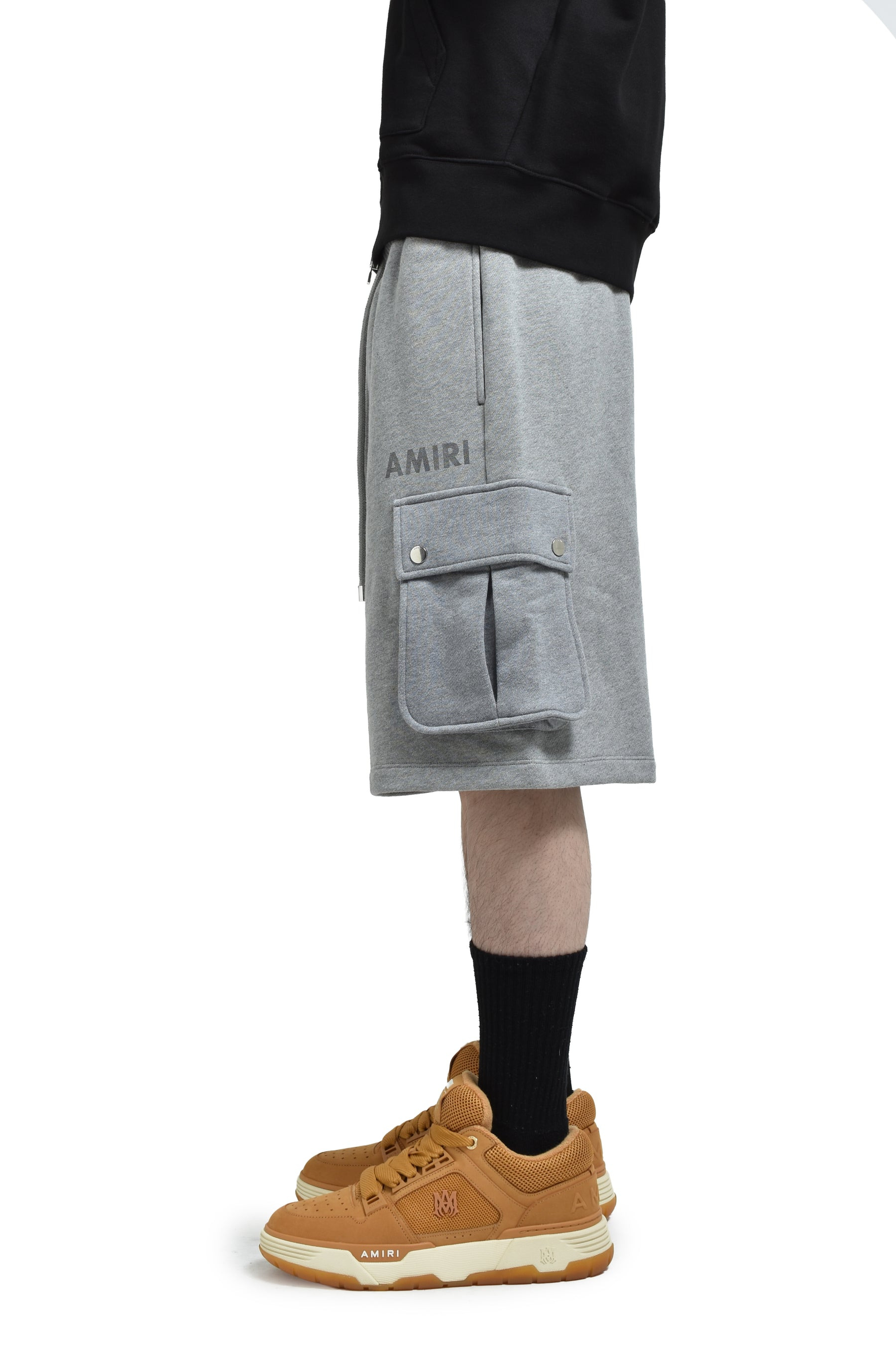 AMIRI STENCIL CARGO SHORT / GRY - 3