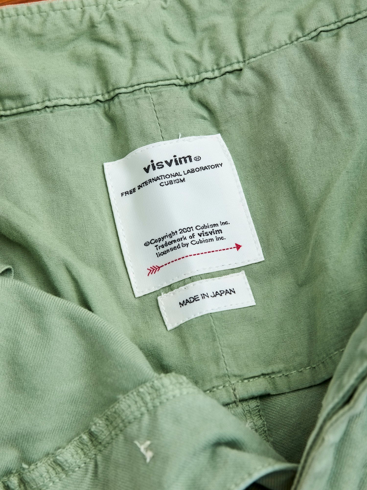 Damaged Field Chino Pants in Green - 8