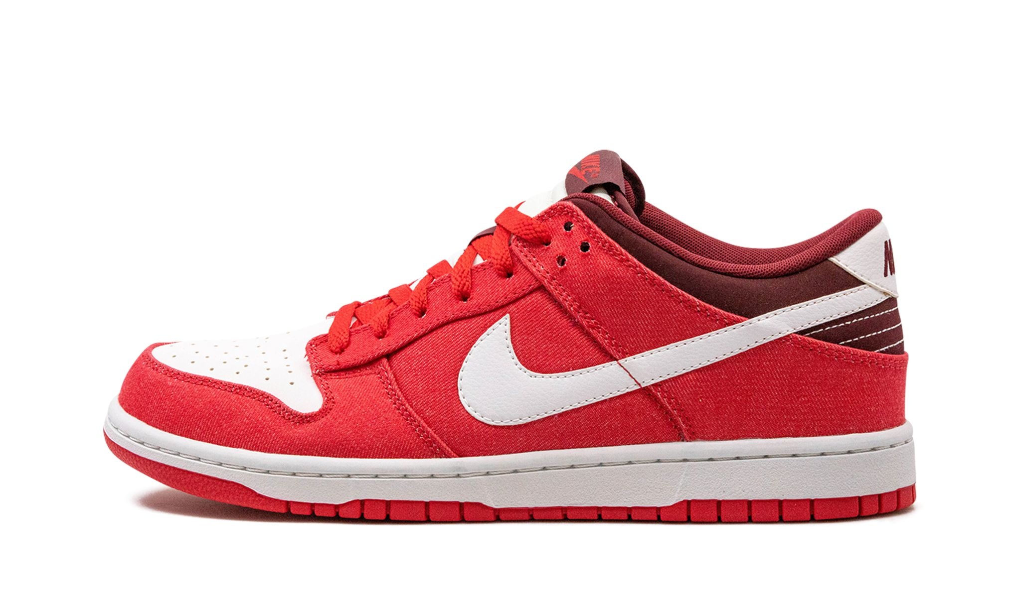 Dunk Low "Hyper Red" - 1