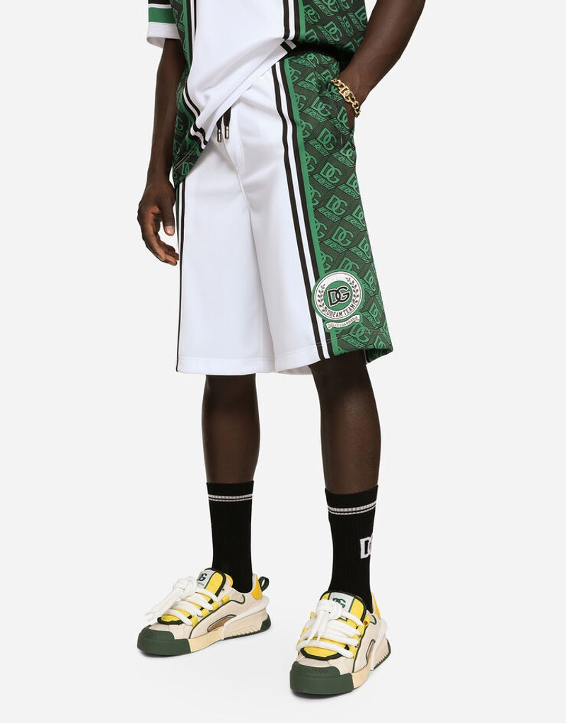 Technical jersey jogging shorts with patch 3