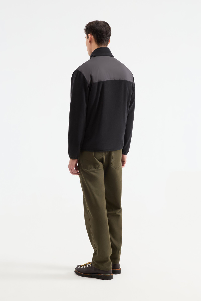Comox Fleece in Black 6