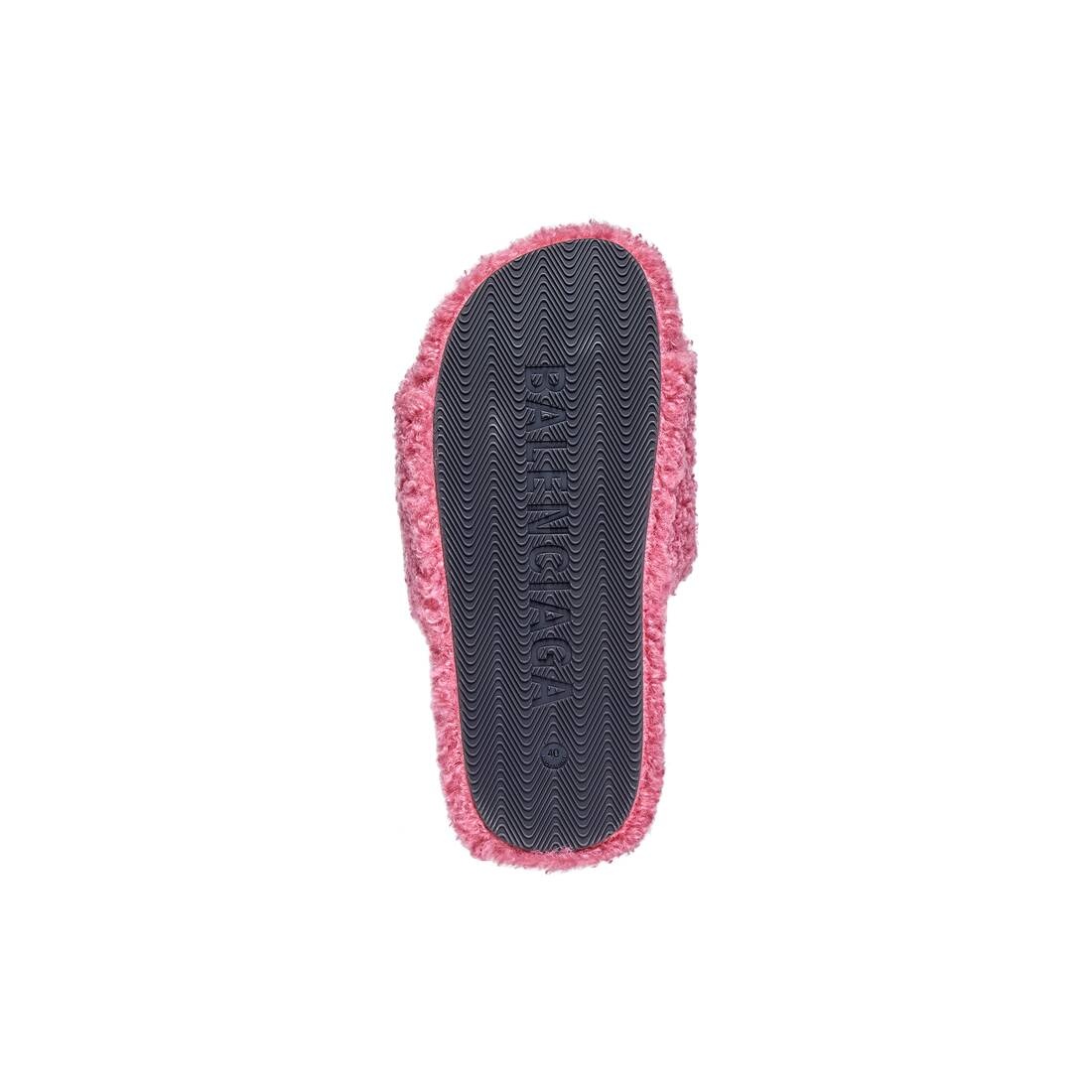 BALENCIAGA Women's Furry Slide Sandal in Light Pink | REVERSIBLE
