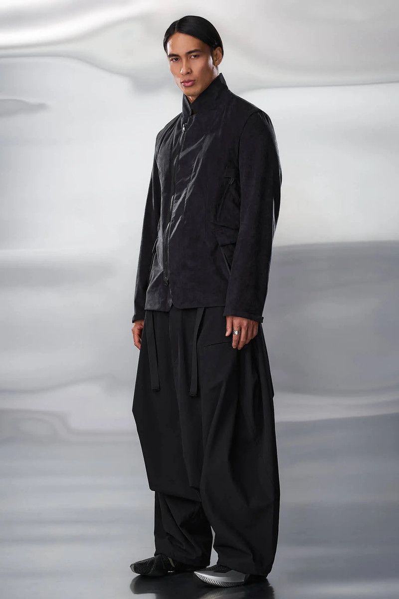 J29-TO Scrim Laced Ultra-Microfiber Blazer Black 43