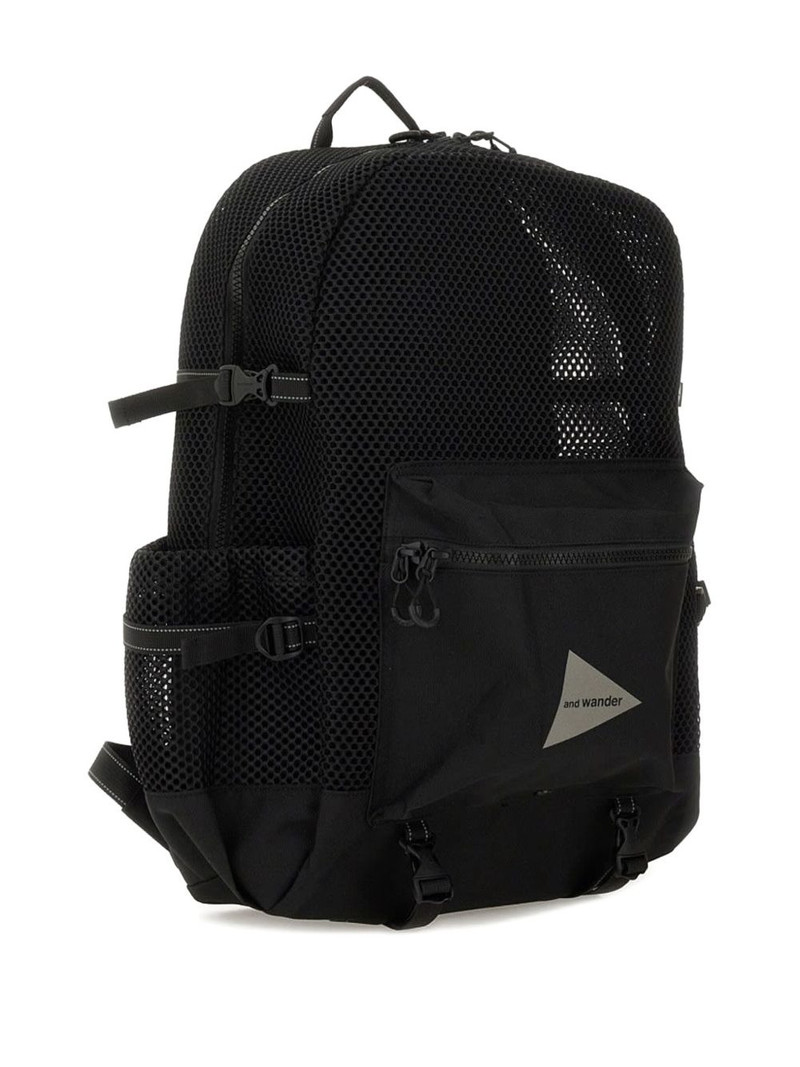 and Wander mesh-panels backpack outlook