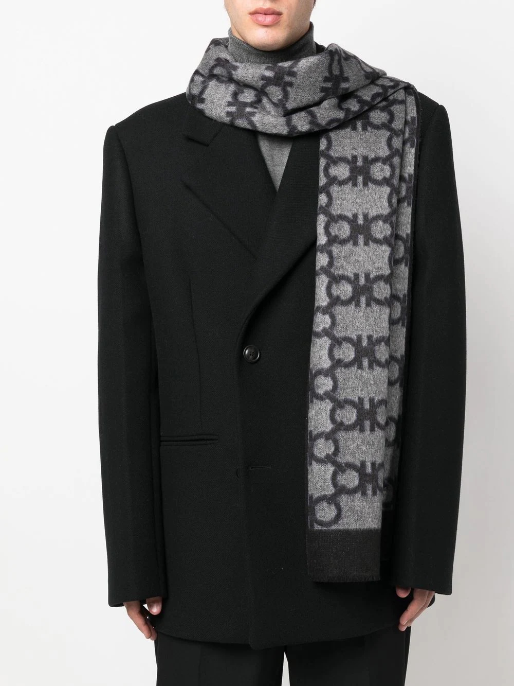 Gancini-pattern knitted scarf - 2