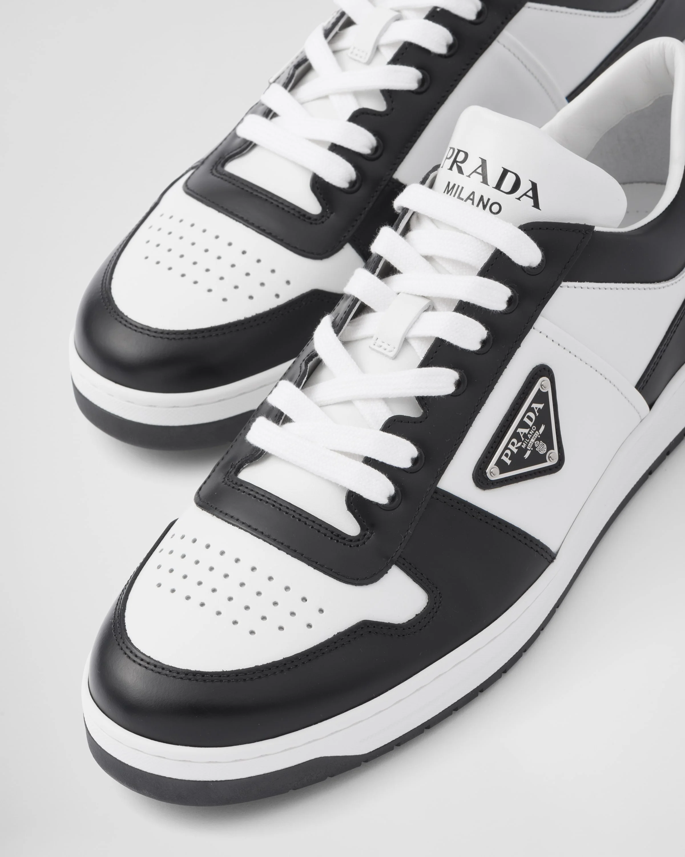 PRADA Men’s Downtown Leather Sneakers White/Black Size 14 US / 13 UK NEW PRADA Leather Downtown Sneakers - 1E792M - Black White - NEW  main image 2