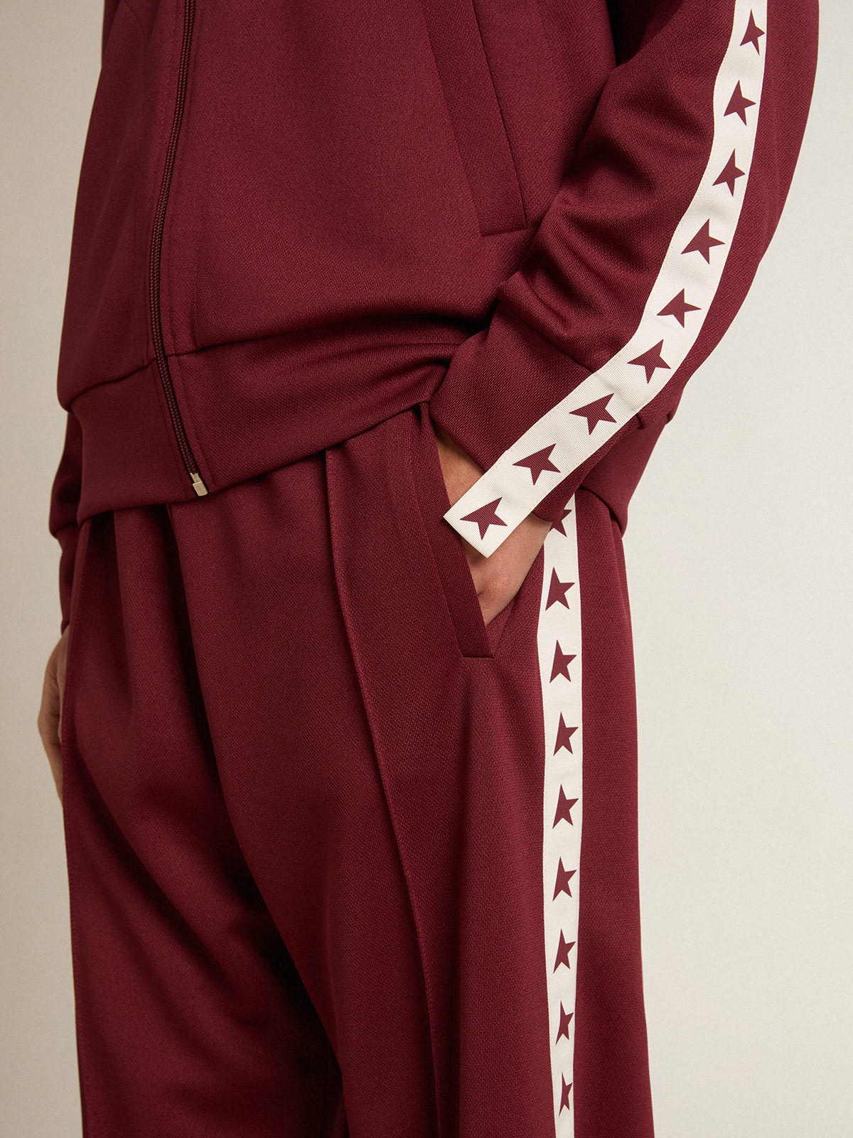 Men’s burgundy joggers with stars on the sides - 5