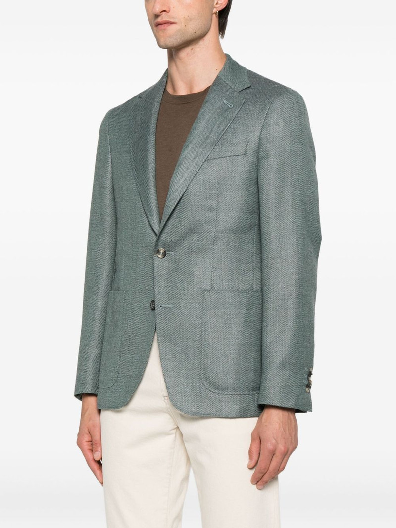 Kei patch-pocket blazer 3