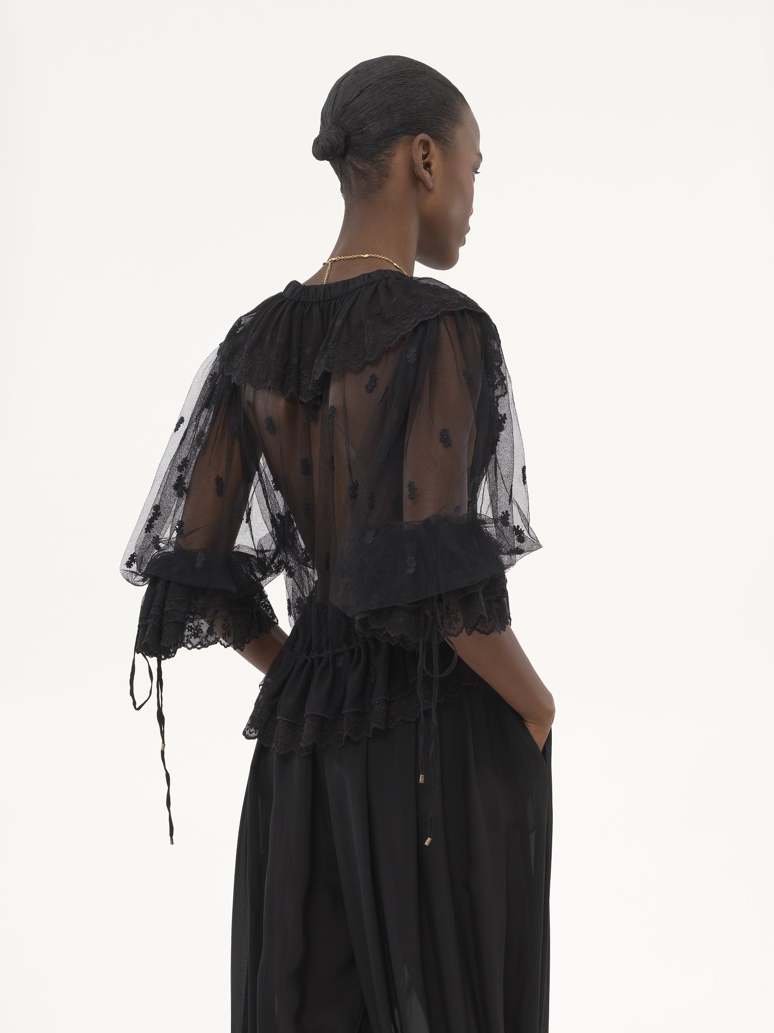 V-NECK RUFFLE TOP IN EMBROIDERED LACE - 6
