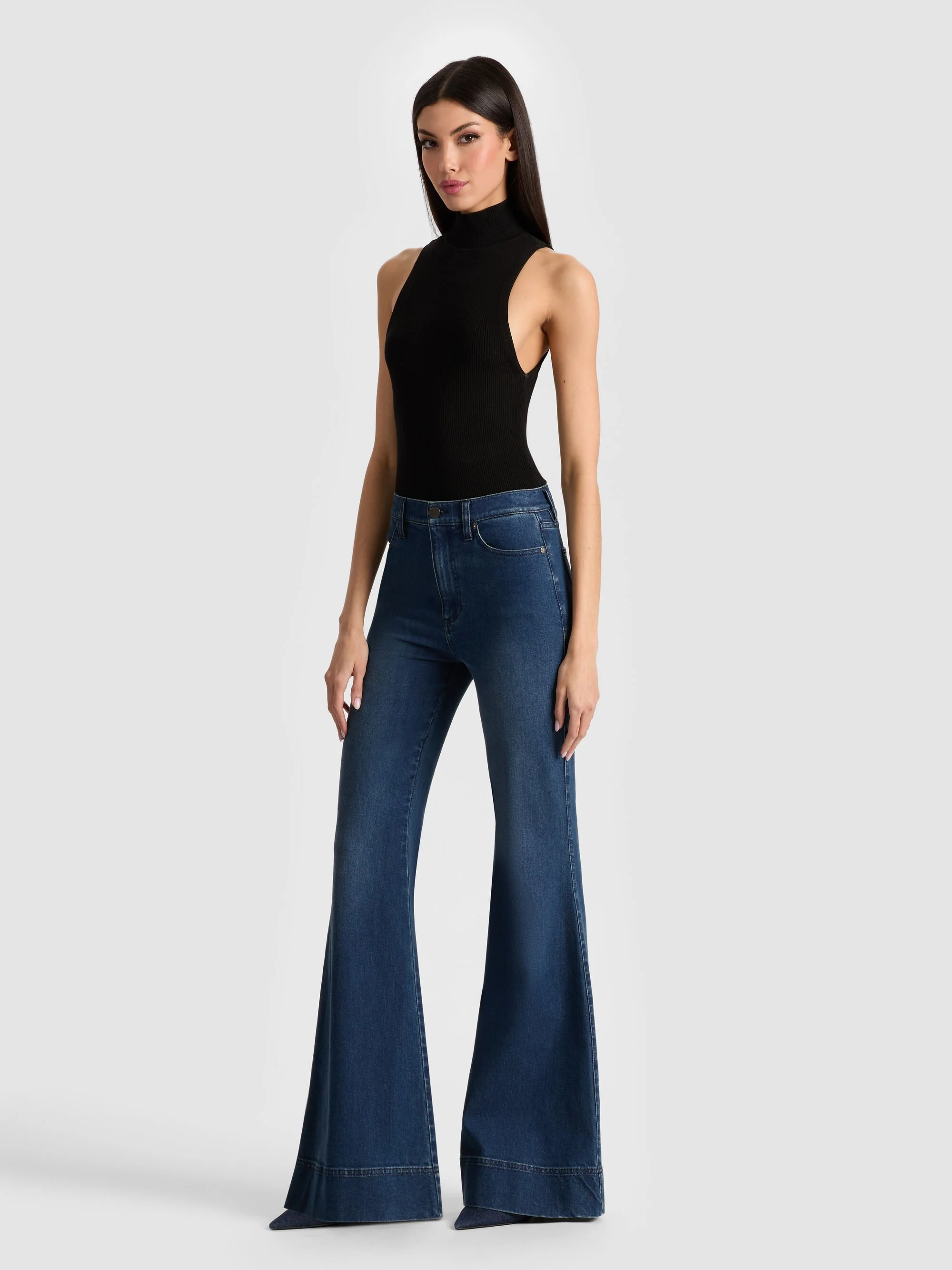 BEAUTIFUL HIGH RISE BELL JEAN - 1