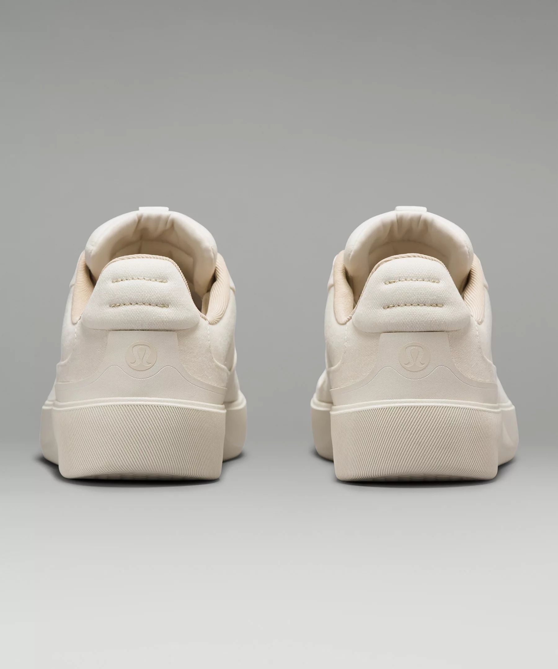 Cityverse Men's Canvas Sneaker - 6