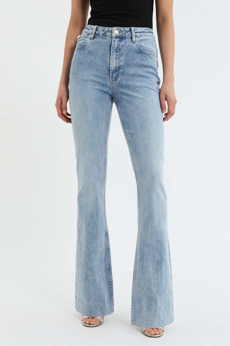 Gisele Flare Jean 5