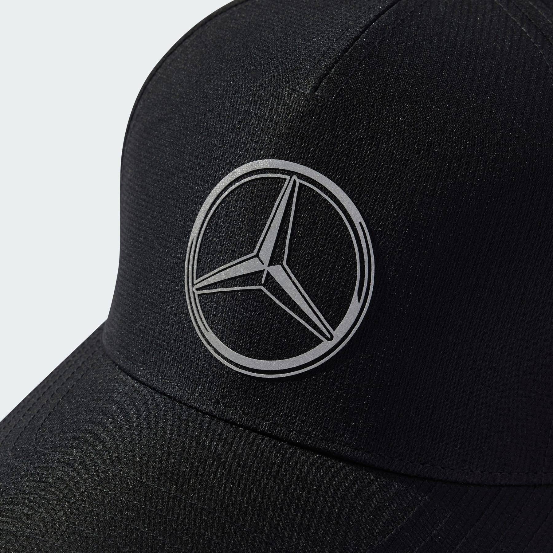 MERCEDES - AMG PETRONAS FORMULA ONE TEAM MECHANICS CLIMACOOL TRUCKER CAP - 2
