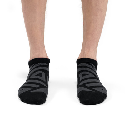 On Performance Low Sock outlook