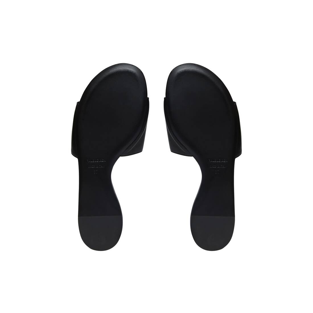 Women's Groupi Sandal  in Black - 7