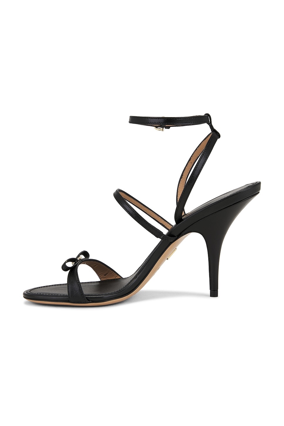 Ariel Sandal - 5