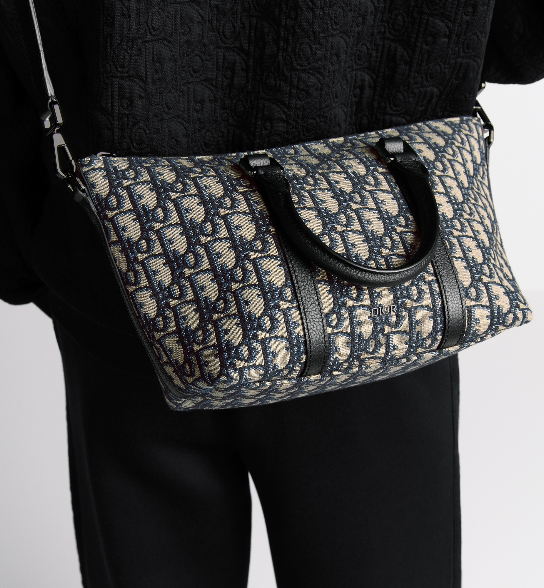 【DIOR】Weekender 25 Oblique ジャガード レザー バッグ DIOR】WEEKENDER 25 オブリーク ジャカード ハンドバッグ (Dior