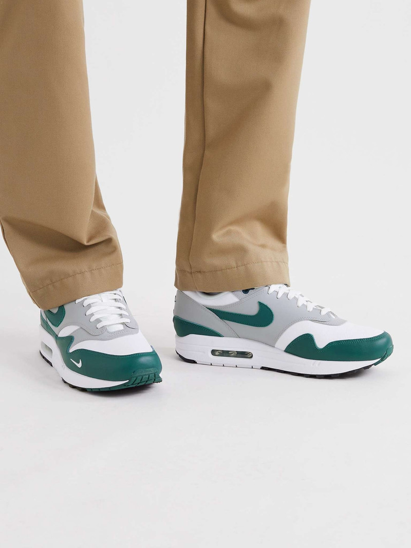 Nike Air Max 1 LV8 Leather Sneakers outlook