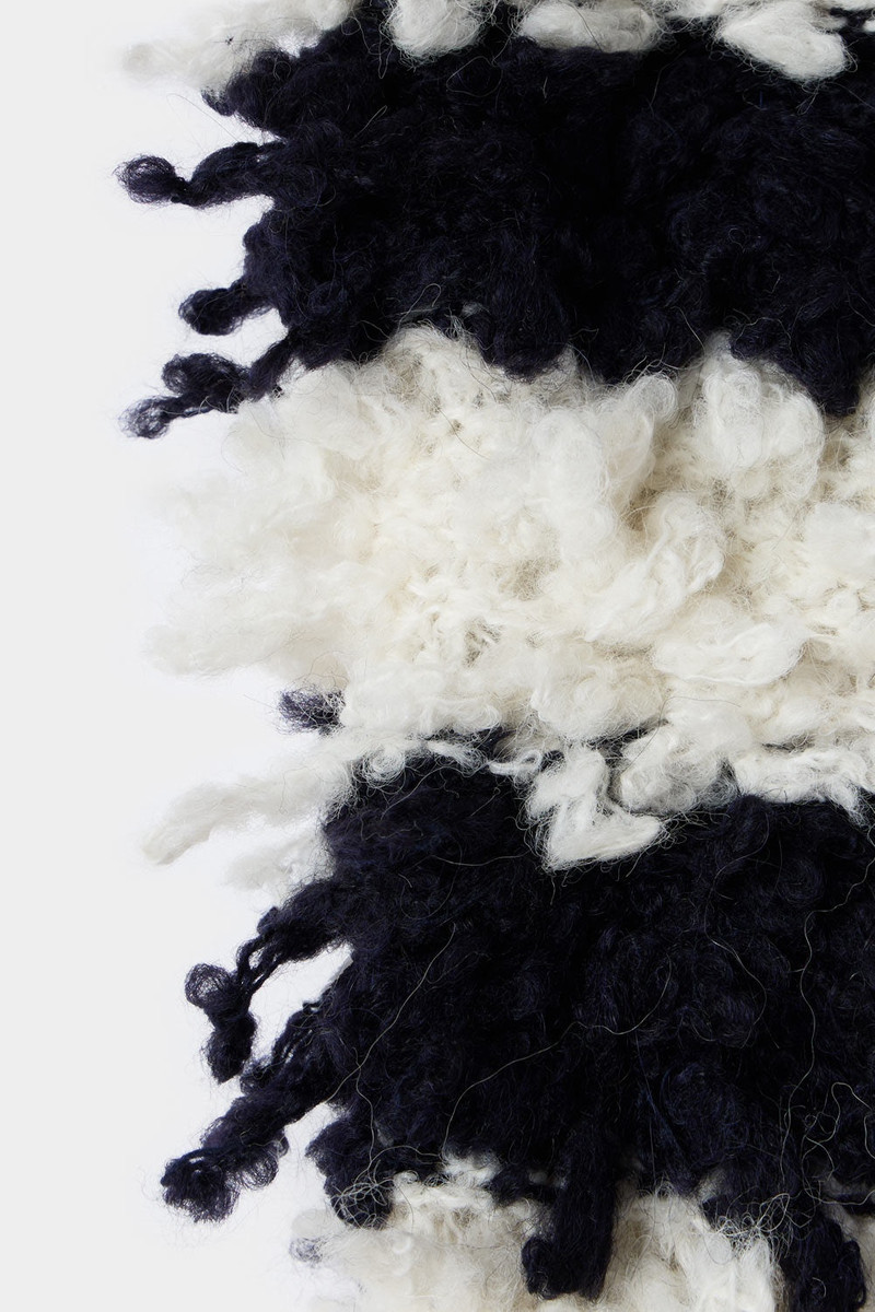 FRINGE STRIPED SLEEVES / cream & dark navy 3