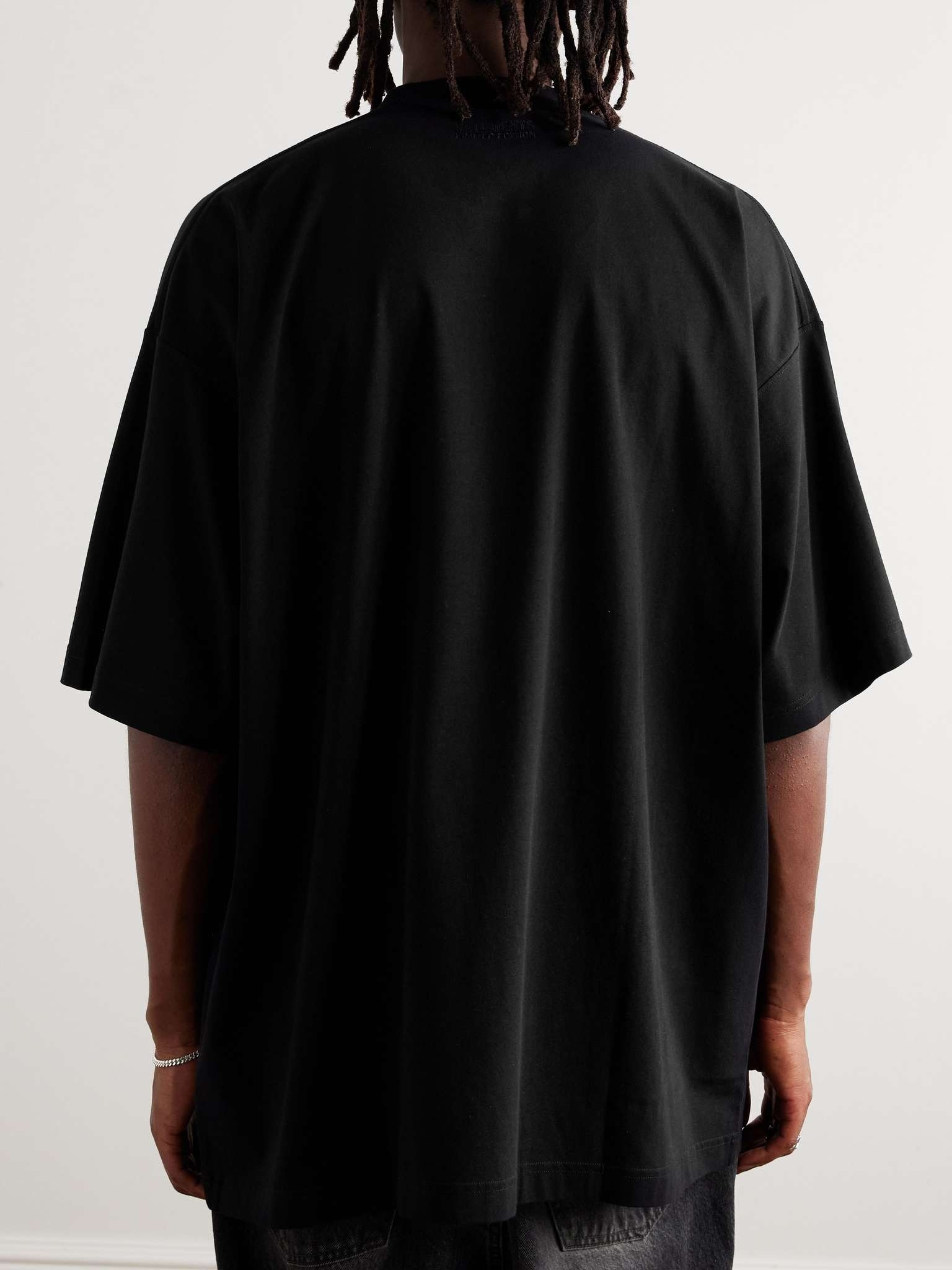 Tシャツ・カットソー VETEMENTS 'Spoiled By God' T-shirt Black  UA65TR480B Spoiled By God T-shirt Black | The Webster