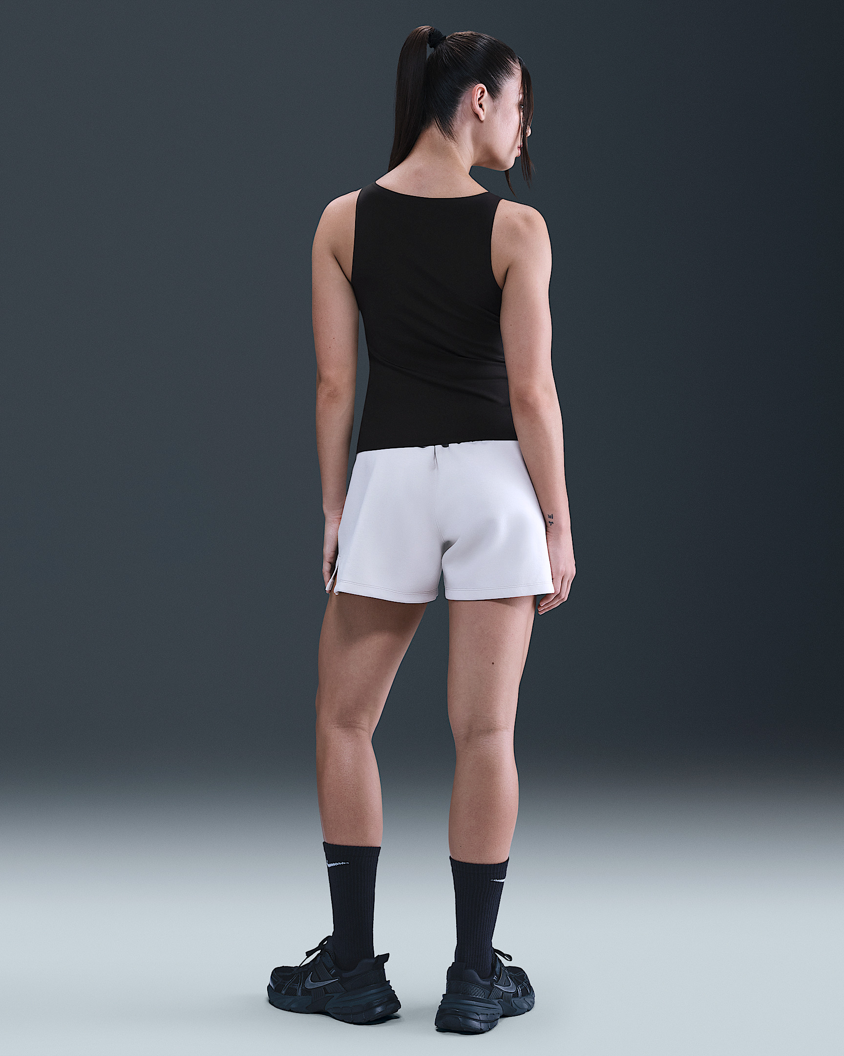 Nike Form Women's Tank Top - 5