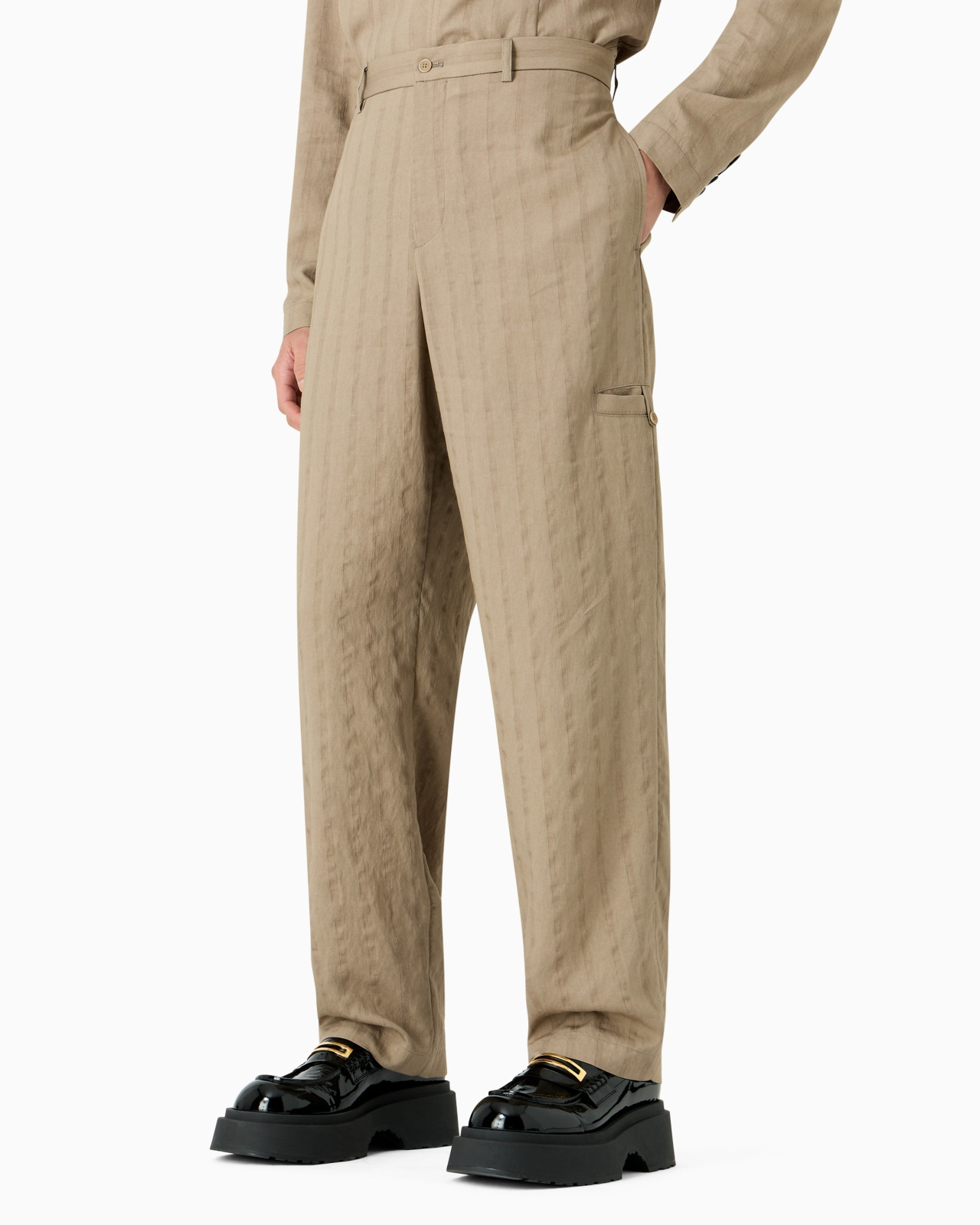 Trousers with monochromatic stripes in a peach-feel viscose-blend - 2