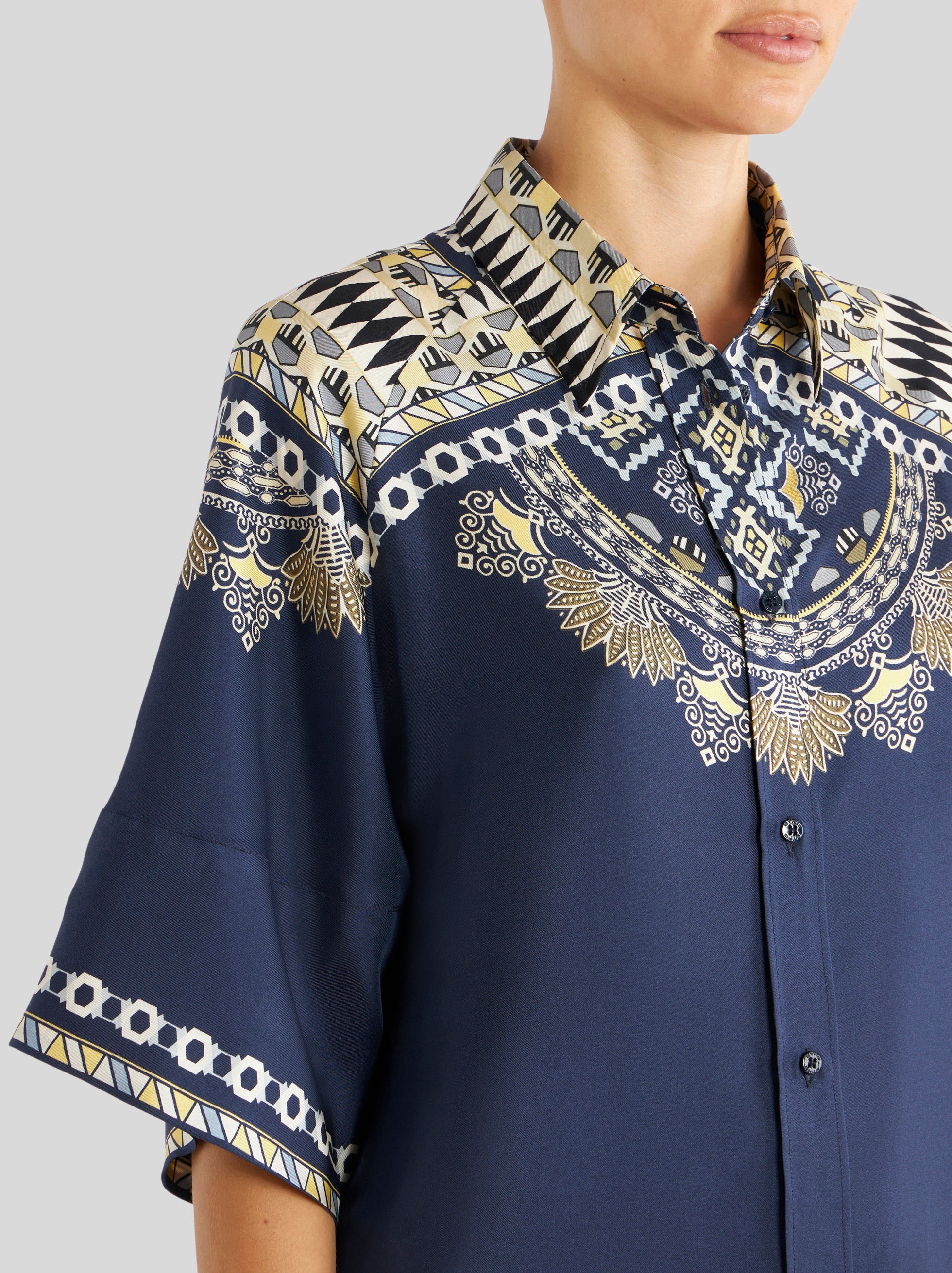 POUCH PRINT SILK SHIRT - 3