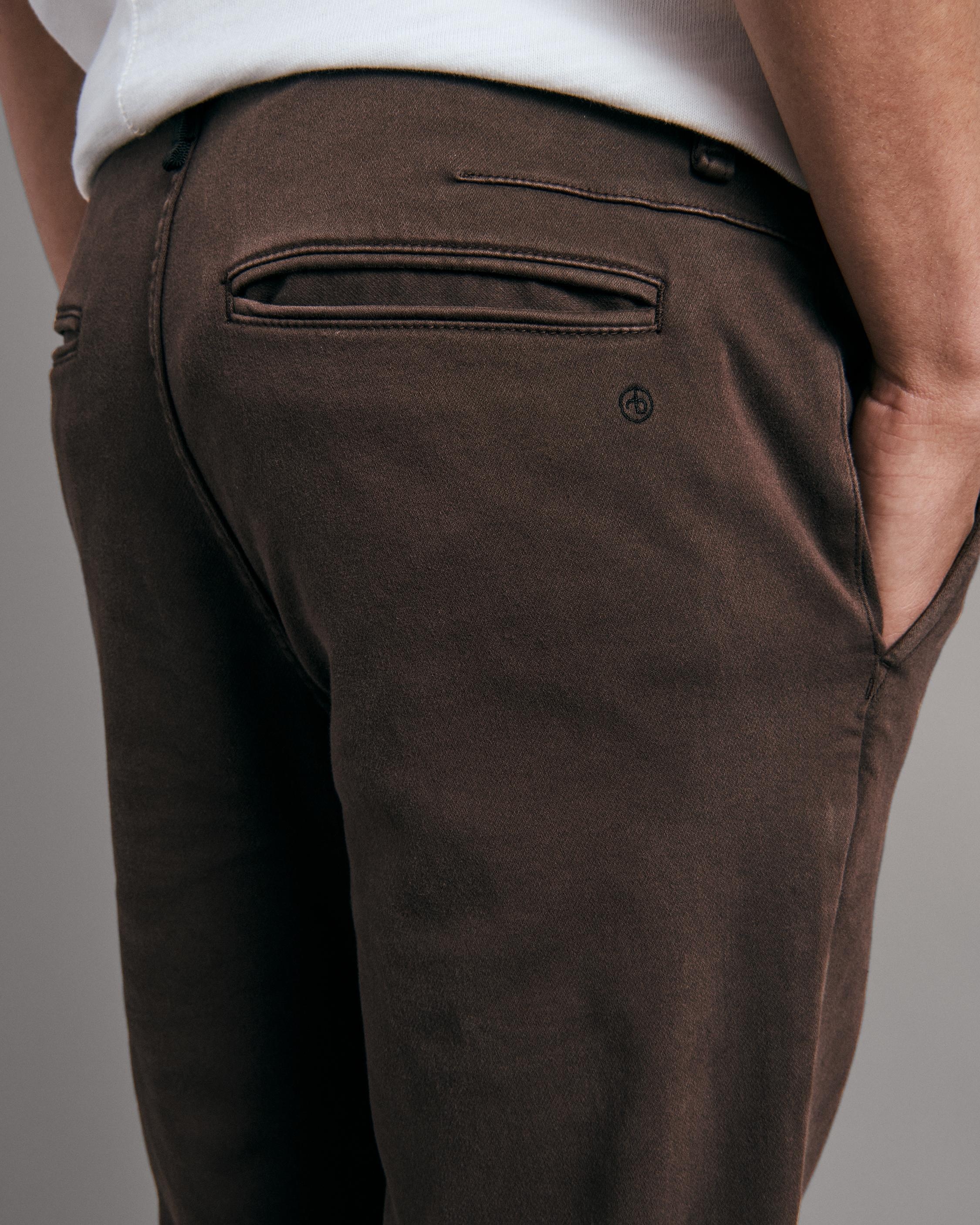 Fit 2 Action Loopback Chino
Slim Fit Pant - 6