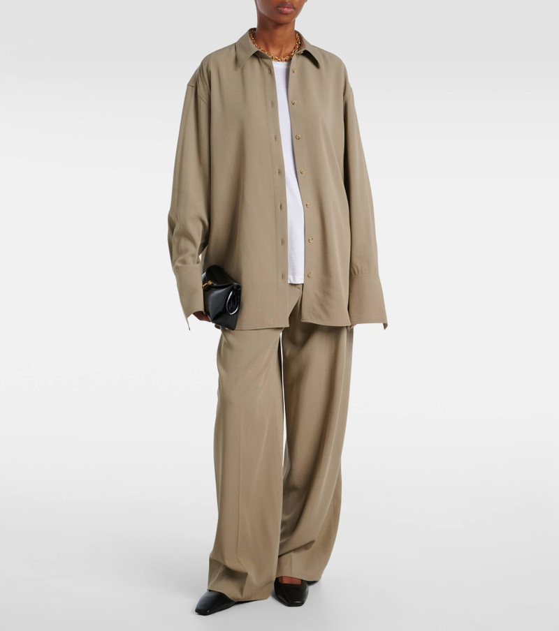 TOTEME T-Lock Mini patent leather clutch outlook