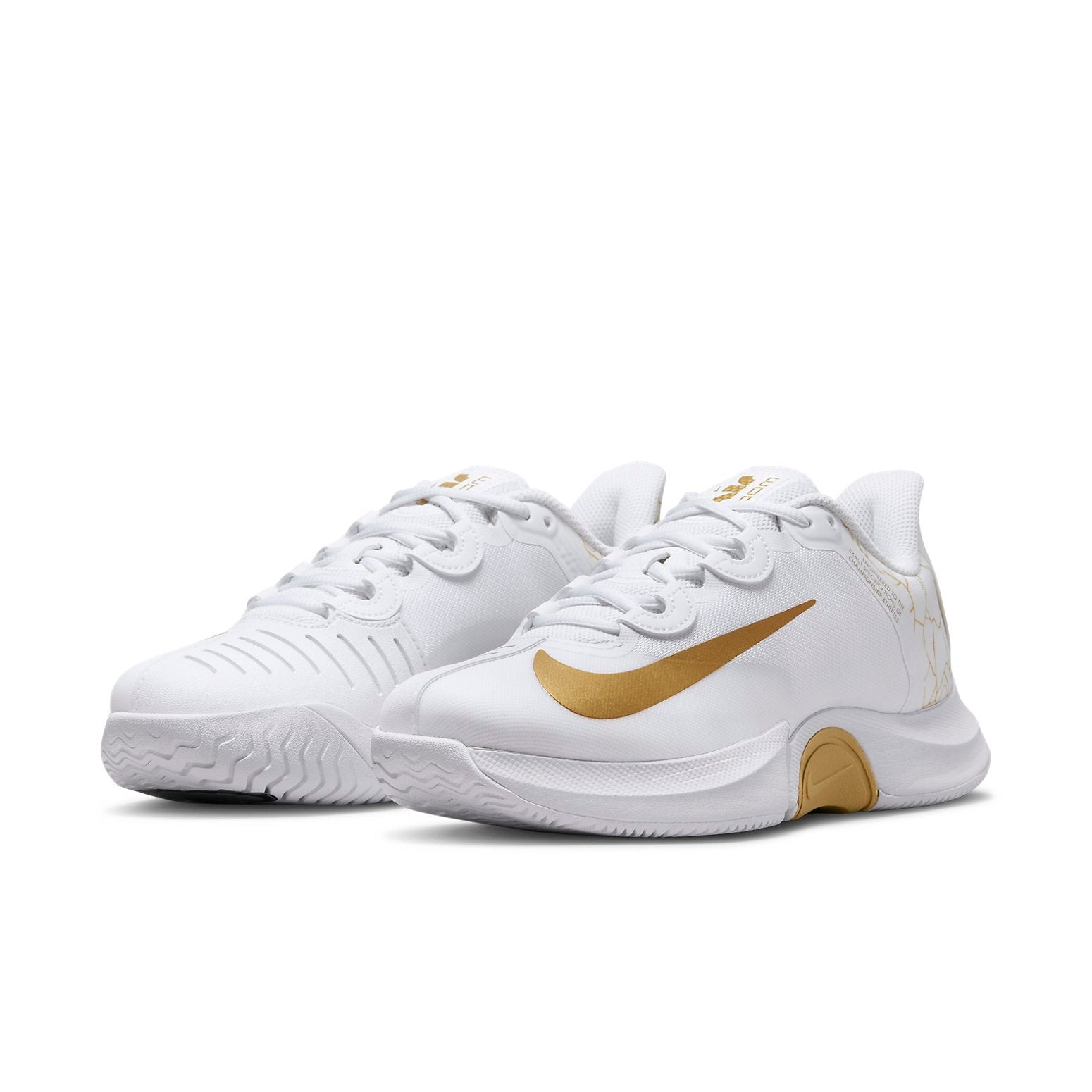 (WMNS) NikeCourt Air Zoom GP Turbo x Naomi Osaka 'White Metallic Gold' DX0341-100 - 3