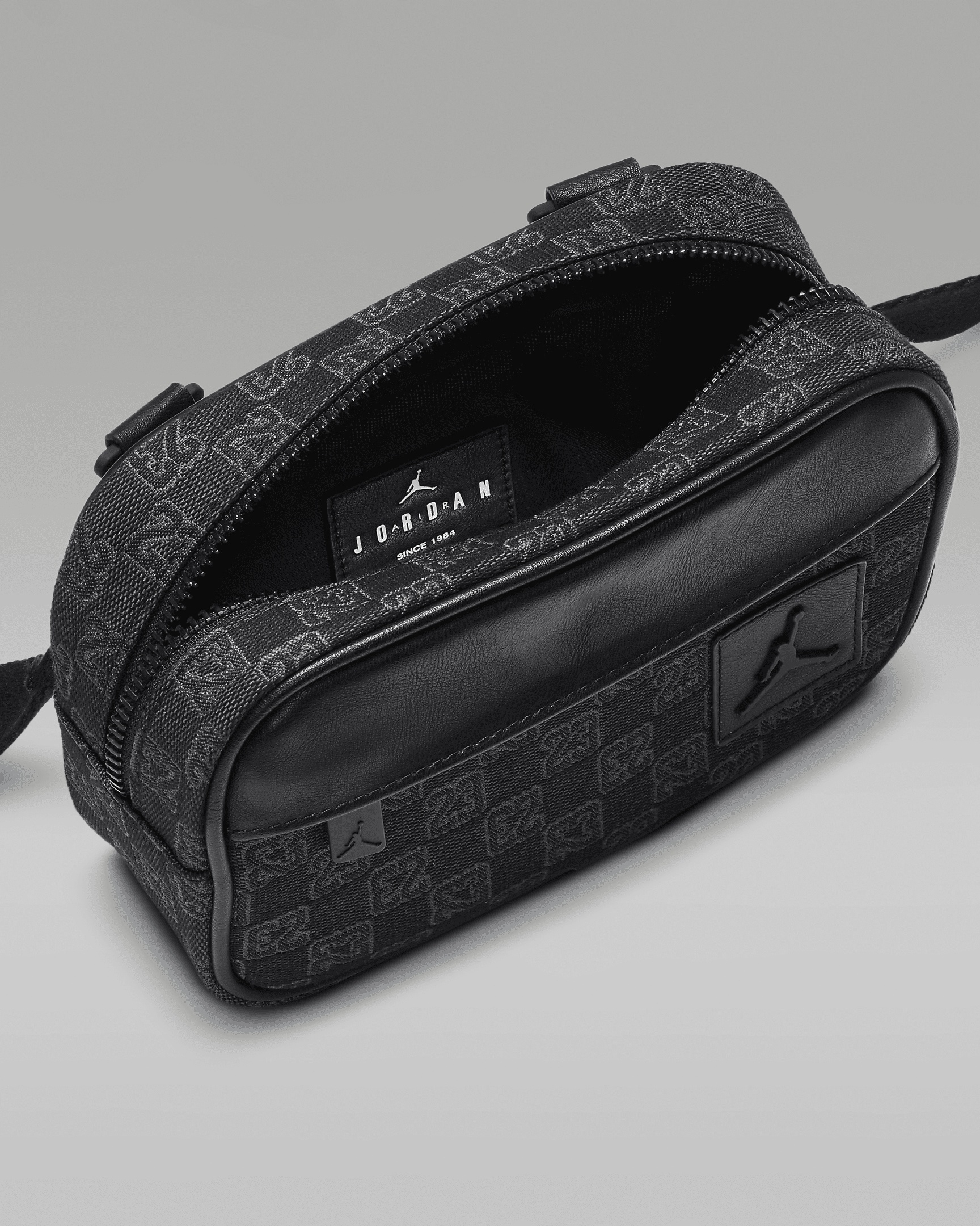 Jordan 23 Monogram Camera Bag (1.5L) - 5