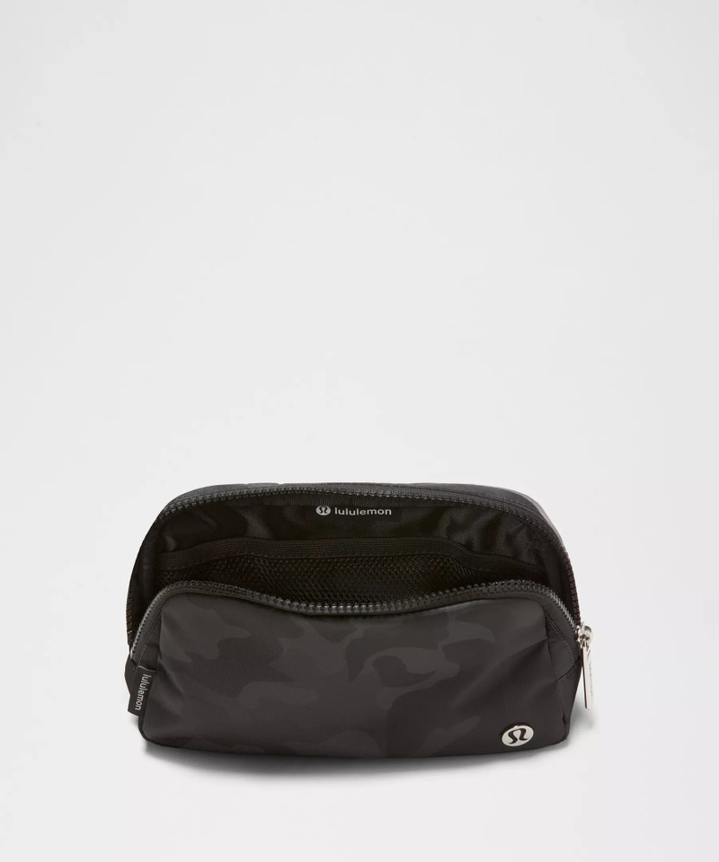 Everywhere Belt Bag with Long Strap 1L 5
