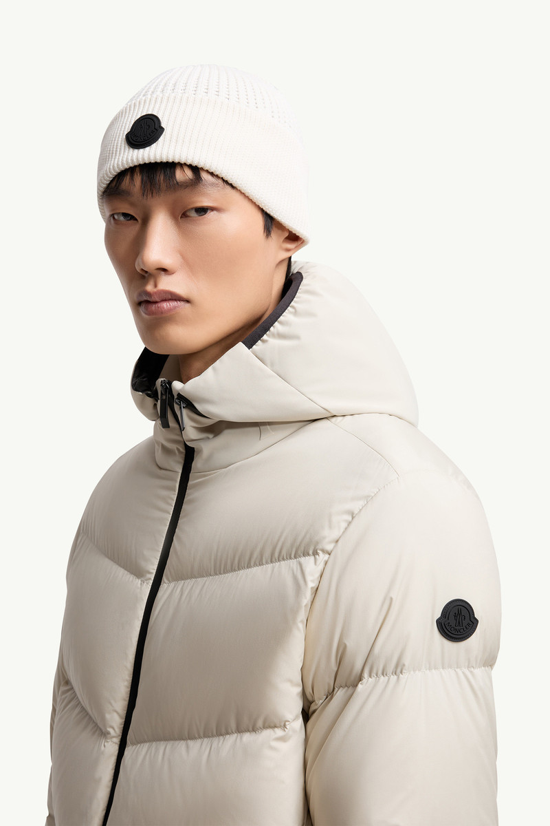 Moncler Logo Cotton Beanie outlook
