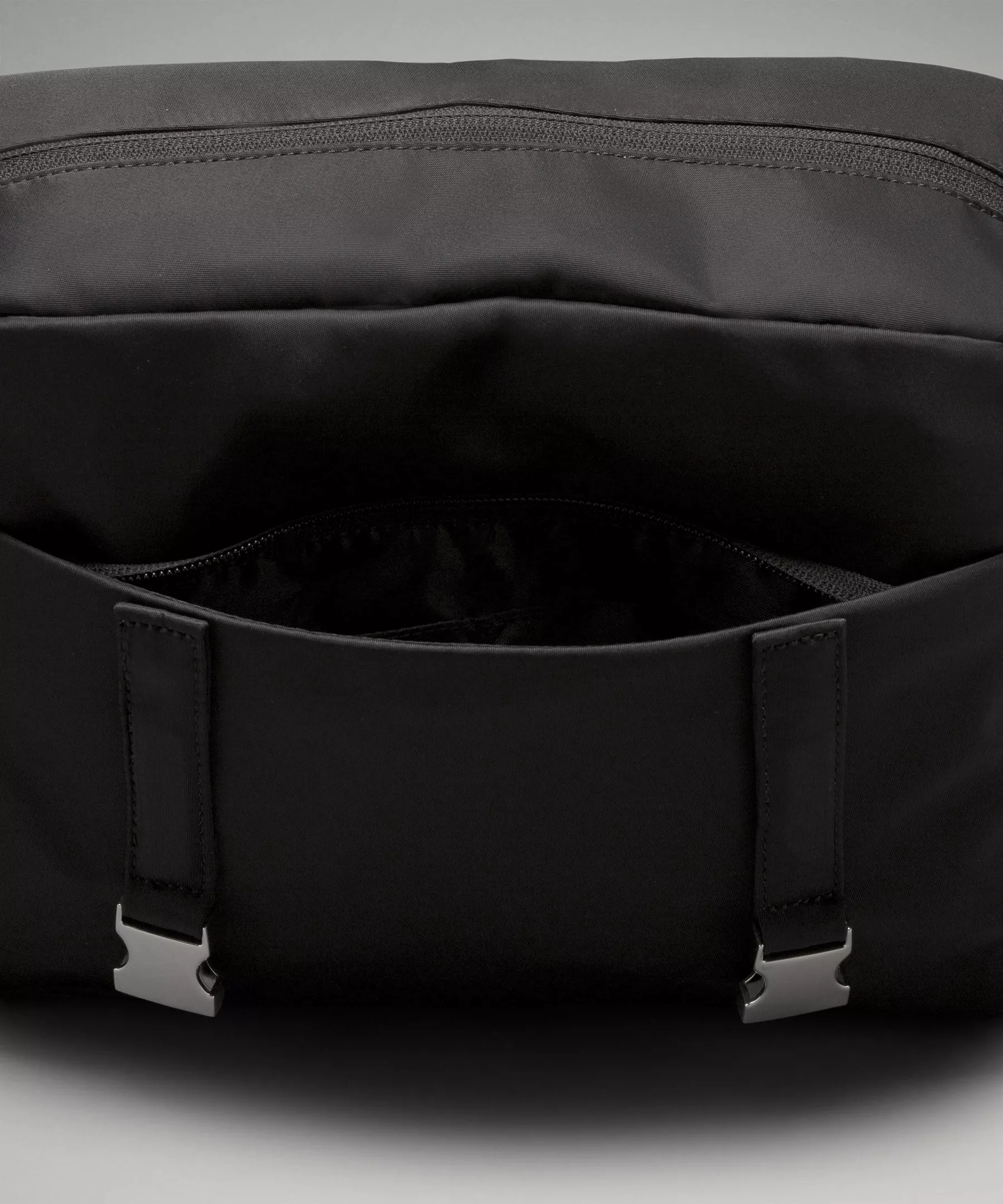 Wunderlust Messenger Bag 6.5L - 4