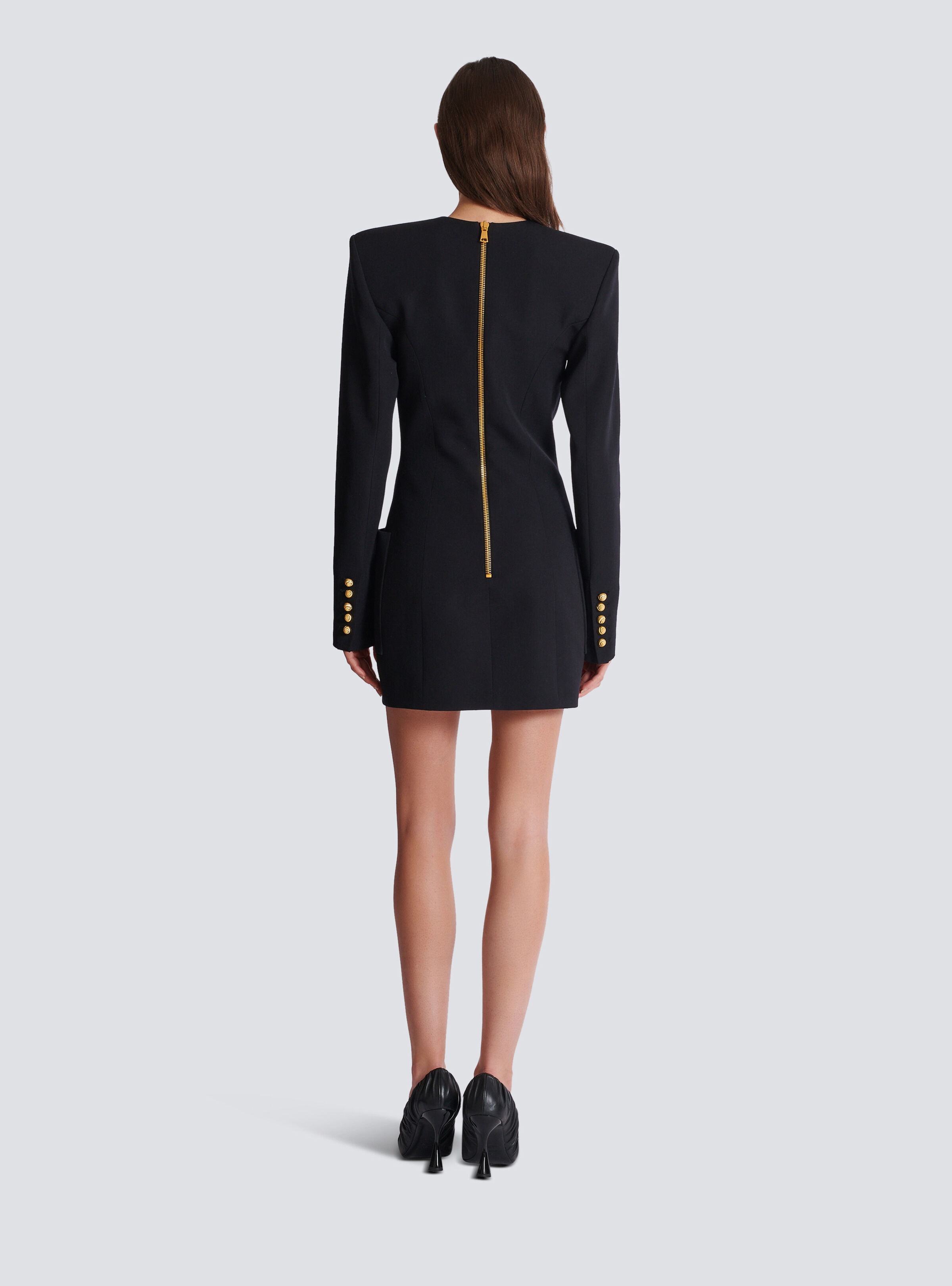 Short fitted button dress - 4