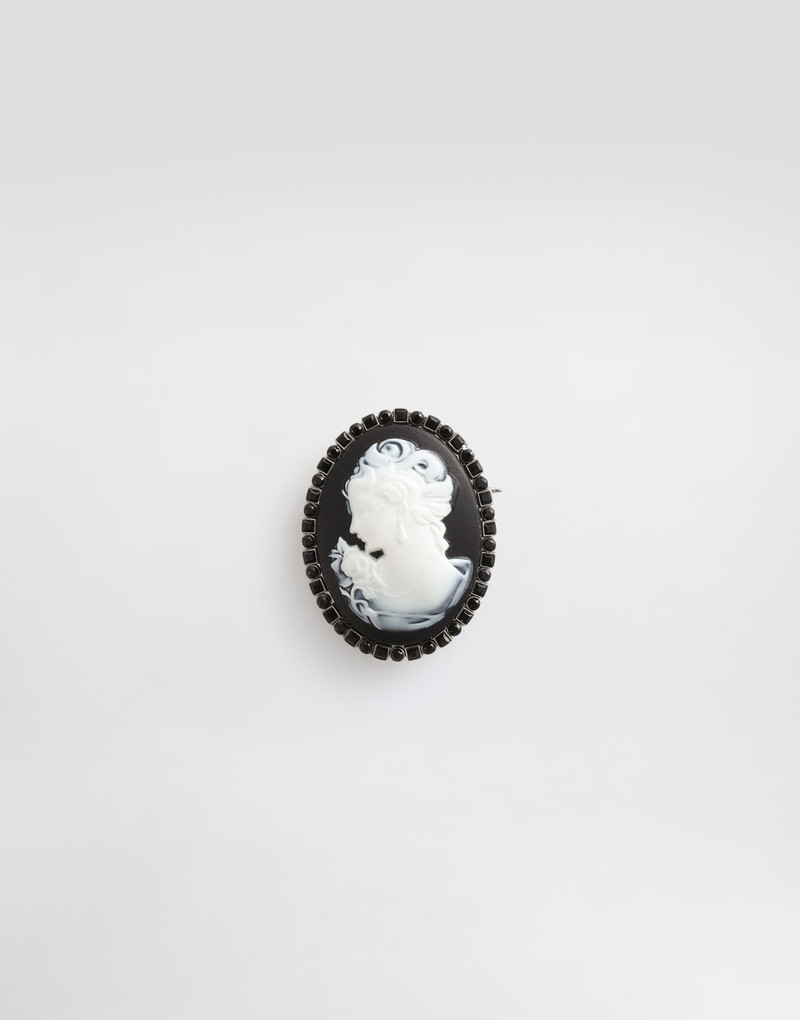 Oval cameo brooch 1