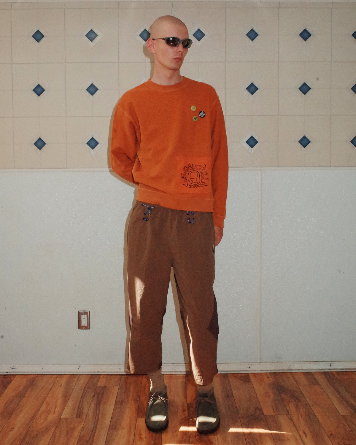 Gargoyle Crewneck - Ochre / Light Brown - 2